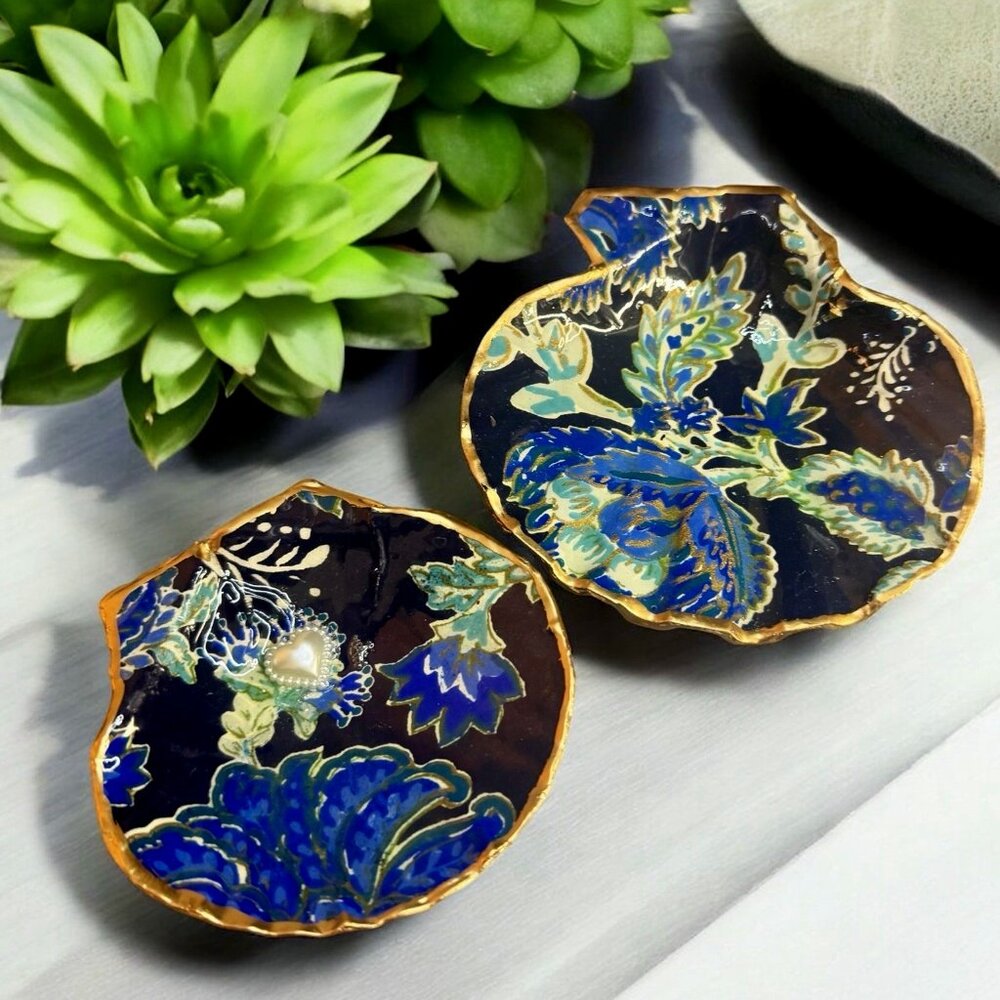 Set 2 Hand Made Decoupage Scallop Shell Trinket Dishes Blue Floral Pearl